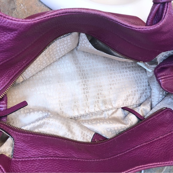 Kate Spade large leather hobo shoulder bag, raspberry pink with champagne lining - Picture 11 of 14